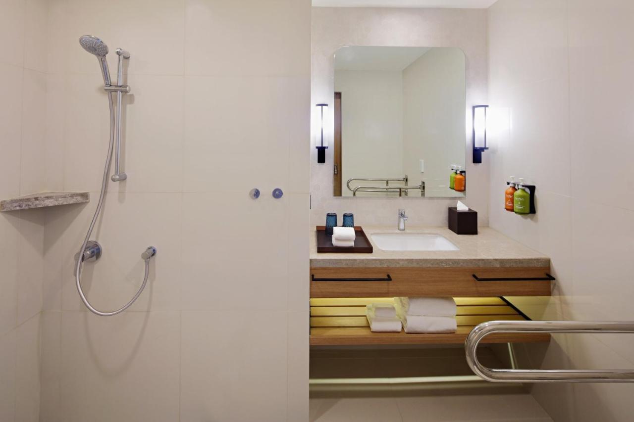 Holiday Inn Cebu City By Ihg 외부 사진