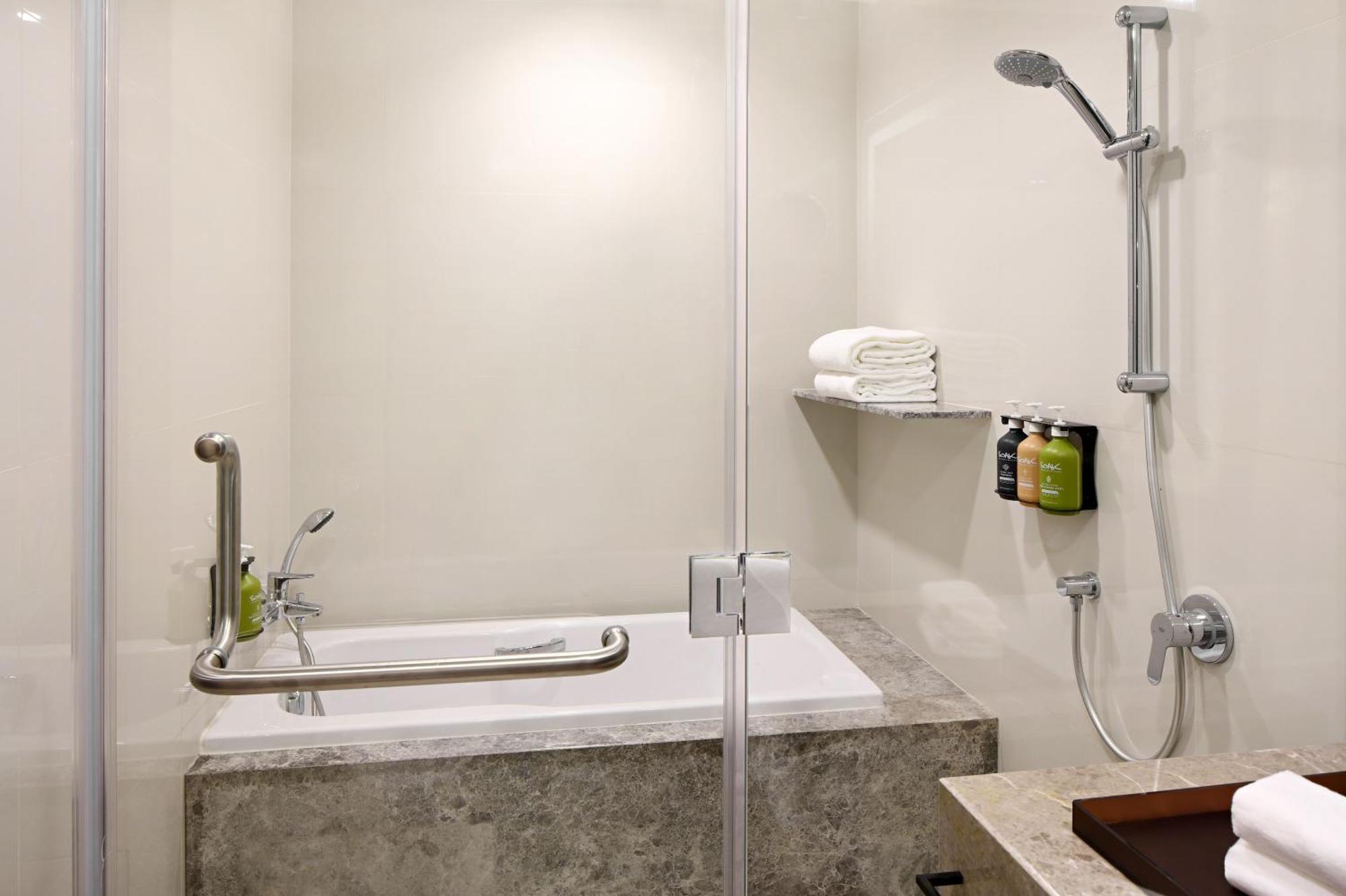 Holiday Inn Cebu City By Ihg 객실 사진